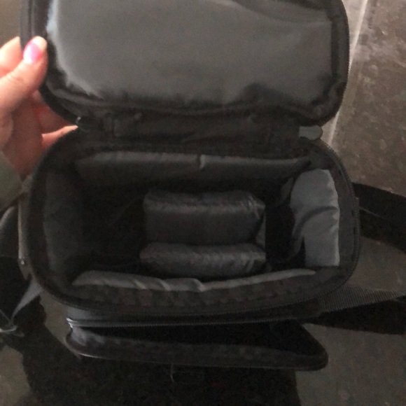 Tamrac camera bag - Picture 4 of 7